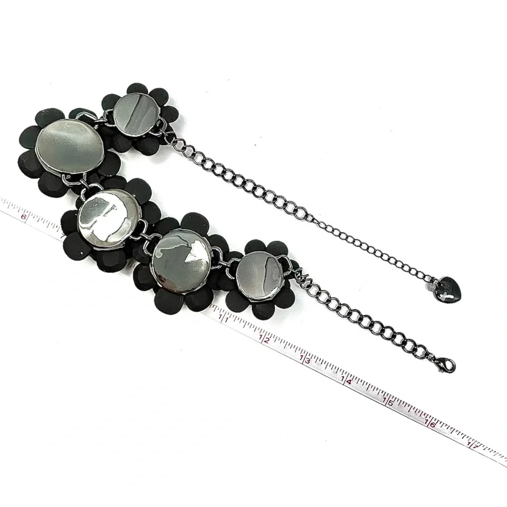 Betsey Johnson ‘Dark Magic’ Black Floral Necklace & Earrings Set Retired/HTF! - Picture 14 of 14